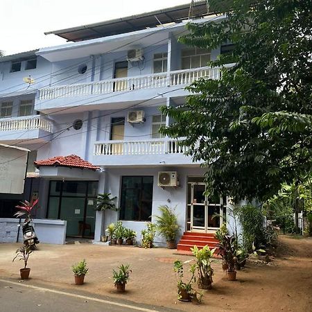Hotel Shangrila Majorda Bagian luar foto