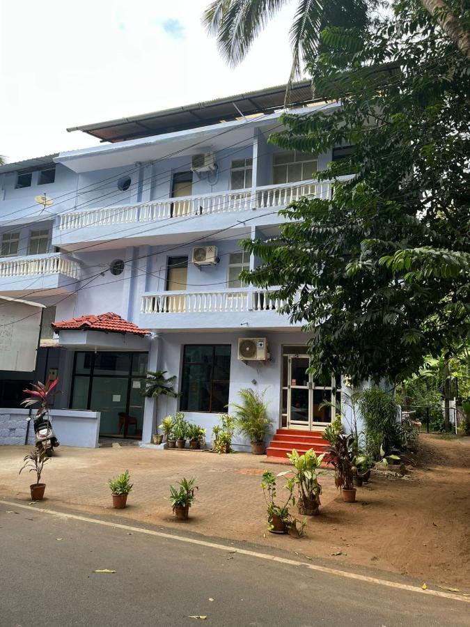 Hotel Shangrila Majorda Bagian luar foto